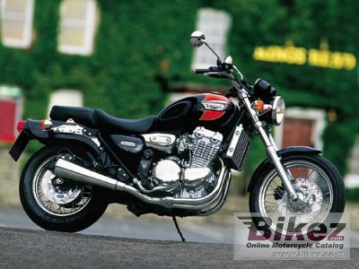 2001 triumph adventurer photo